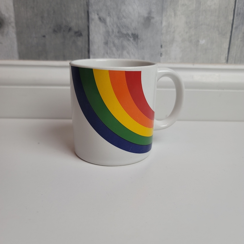 Vintage FTD Rainbow Mug